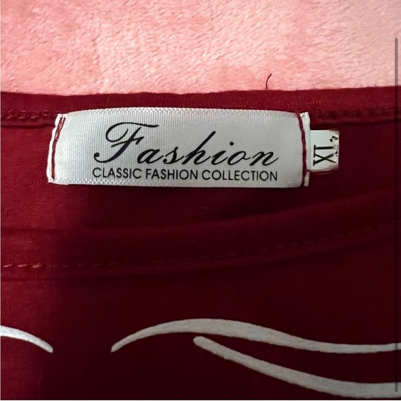 Fashion Off the Shoulder T-shirt - Picture 2 of 2